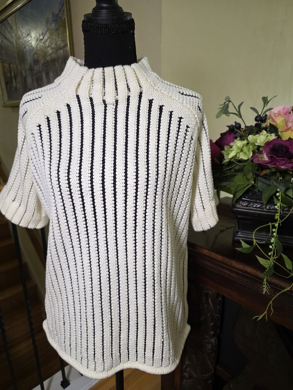 bebe Cream Short-Sleeve Ribbed Turtleneck Sweater Size M